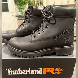 Timberland Pro Women’s Boots Size 8 NWT